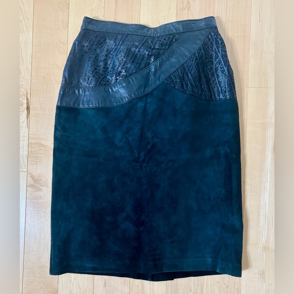 Danier Leather and Suede Pencil Skirt in Black - Picture 1 of 8